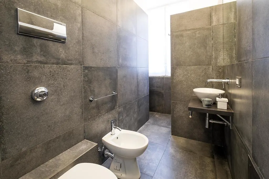 Aragona Rooms Palermo 0*,  Italy